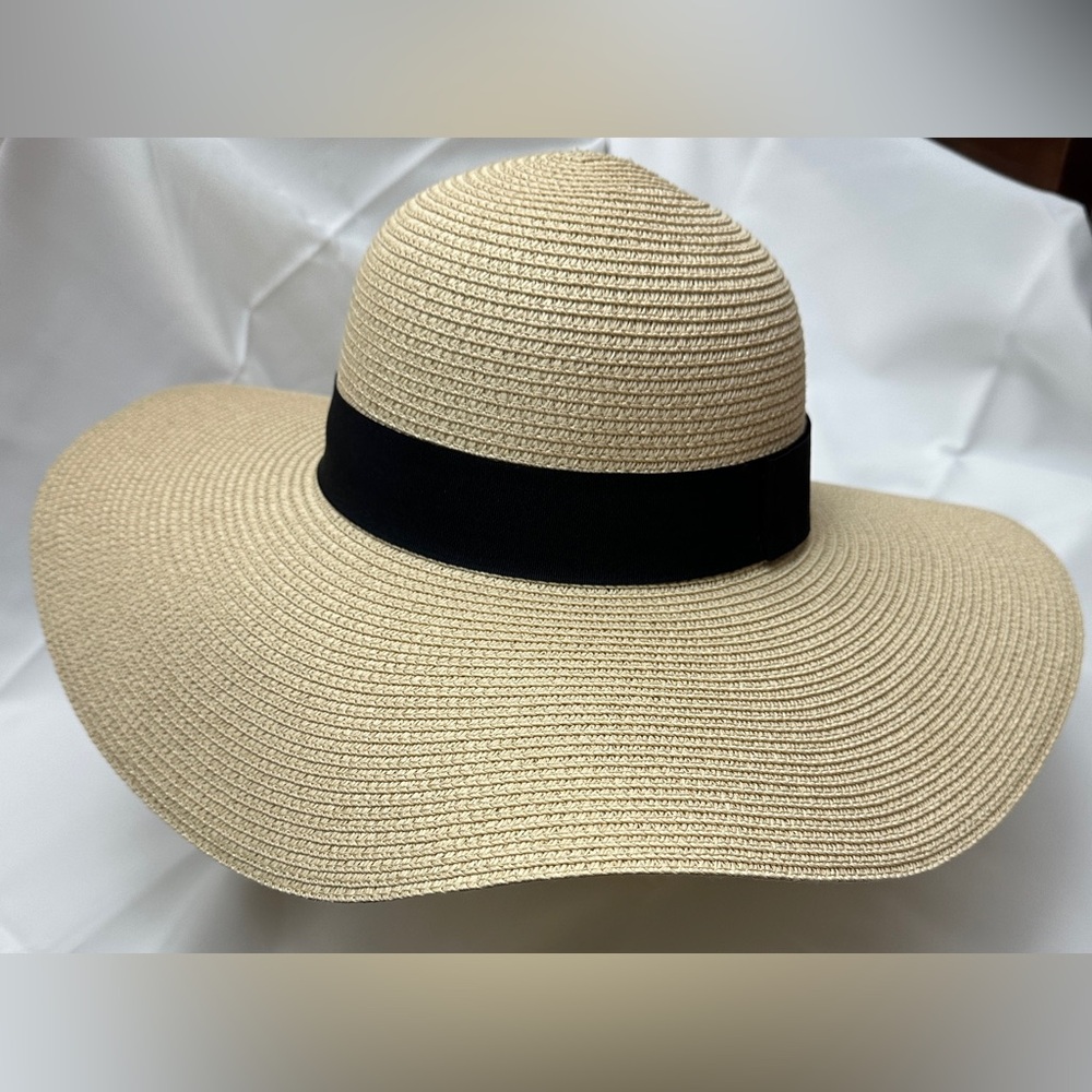Chic Beige Sun Hat with Black Band